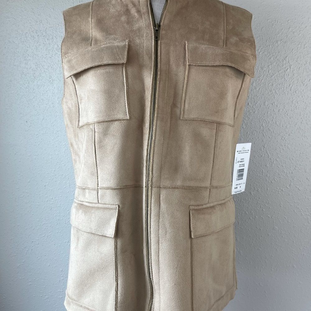 NWT Harvé Benard Women’s 2 Piece Set Size 8